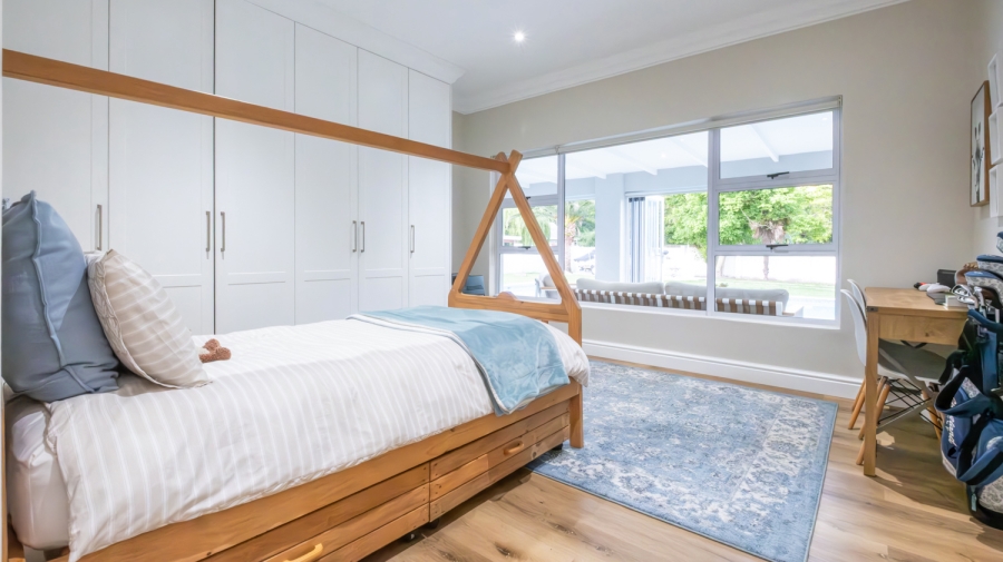 4 Bedroom Property for Sale in Fernridge Western Cape